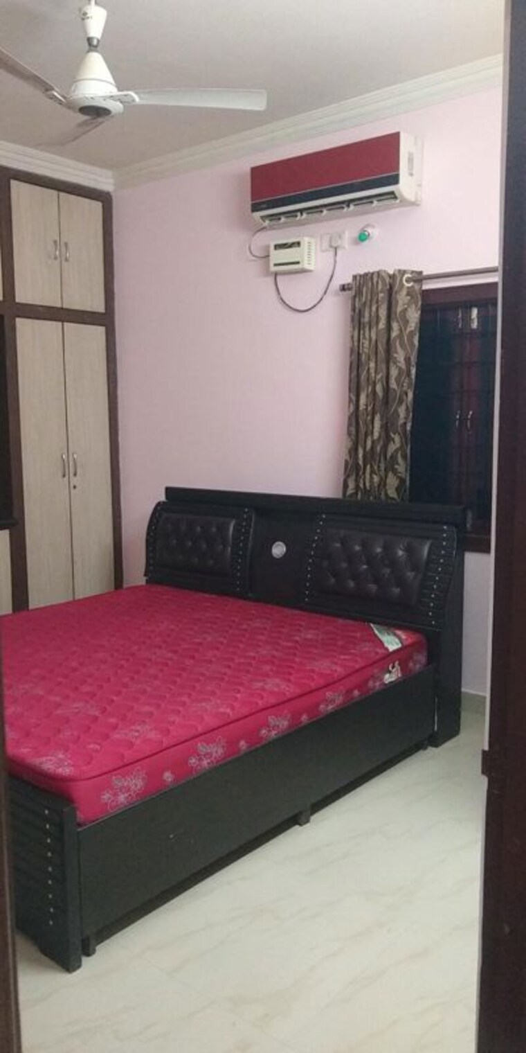 Bedroom, madhapur 3 Bedroom 1600 Sq.Ft. Apartment In Madhapur Hyderabad 9827574