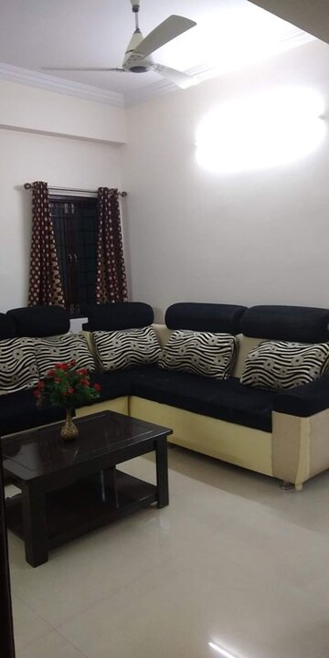 Bedroom in 3 BHK Apartment at Madhapur – for Rent