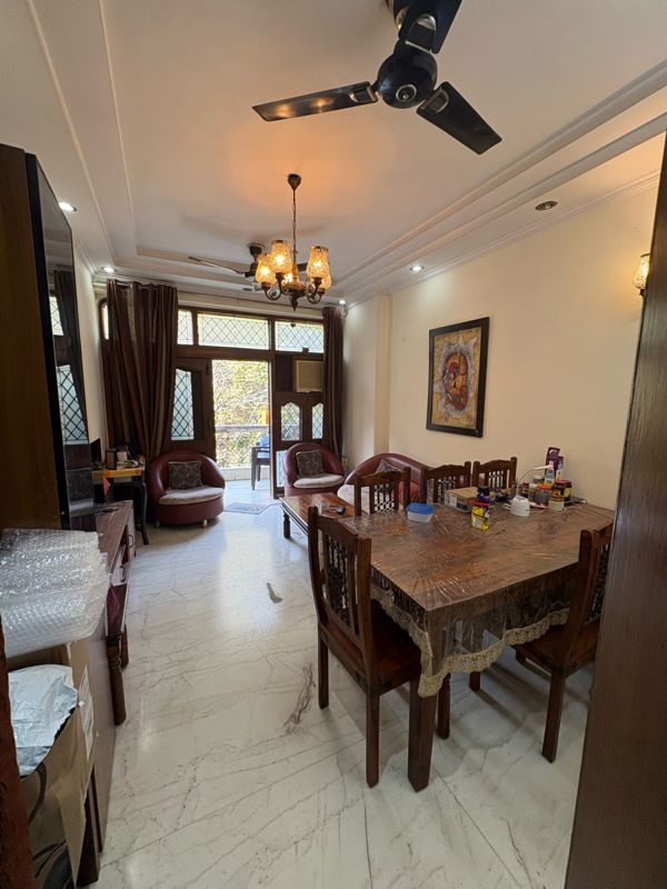 2.5 BHK + Pooja Room Builder Floor For Rent in Kalkaji