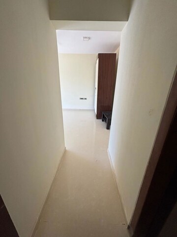 Room in 2 BHK Apartment at RNA Continental, Chembur – for Rent