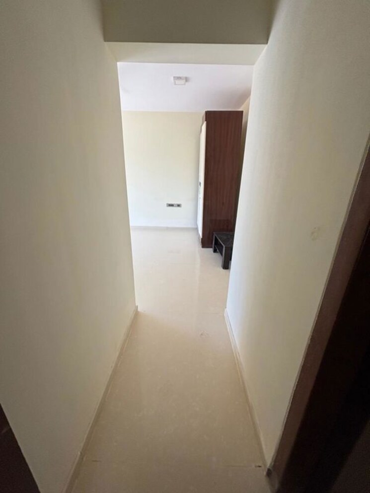 Room, rna-continental 2 Bedroom 800 Sq.Ft. Apartment In Chembur Mumbai 9827599