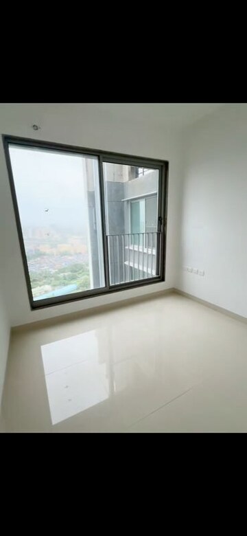 Bedroom in 2 BHK Apartment at Sunteck City Avenue 4, Goregaon West – for Rent