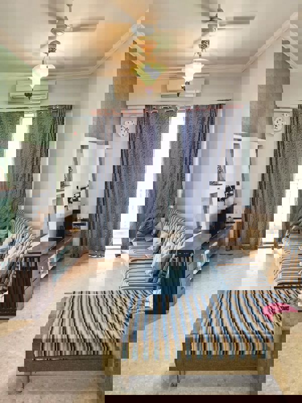 3 BHK Apartment For Rent in Satellite Tower