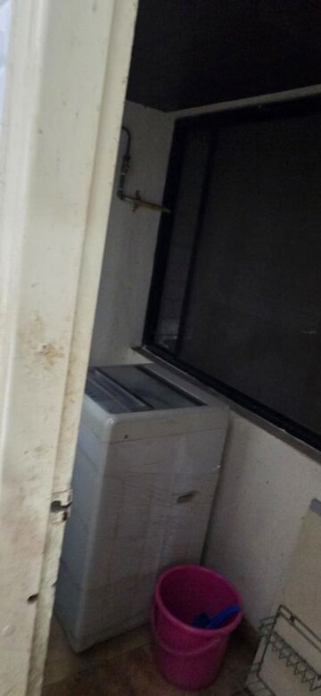 Bathroom in 2 BHK Apartment at Gulmohar Orchids, Kharadi – for Sale