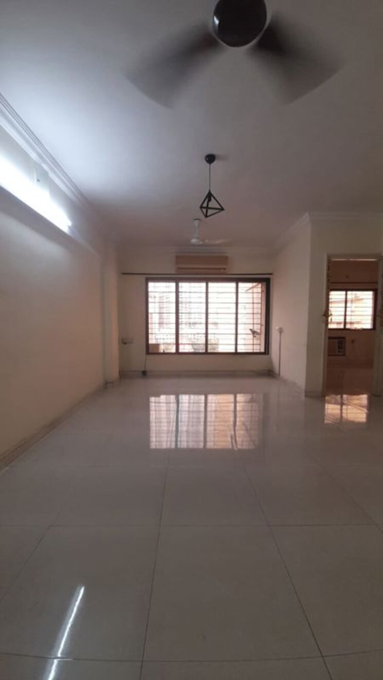 Room, je-and-vee-madhuban 2 Bedroom 650 Sq.Ft. Apartment In Malad East Mumbai 9827644