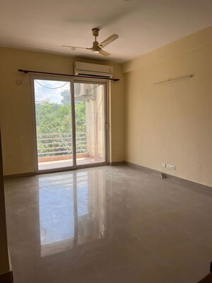 3 BHK Apartment For Rent in Roots Courtyard, Sector 48