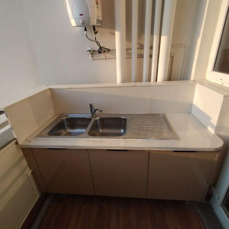 Kitchen, dlf-the-ultima 3.5 Bedroom 2103 Sq.Ft. Apartment In Sector 81 Gurgaon 9827666