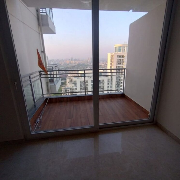 Room, dlf-the-ultima 3.5 Bedroom 2103 Sq.Ft. Apartment In Sector 81 Gurgaon 9827666