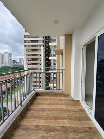 2 BHK Apartment For Sale in Rajapushpa Provincia, Narsingi