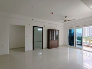 Room in 2 BHK Apartment at Rajapushpa Provincia, Narsingi – for Sale