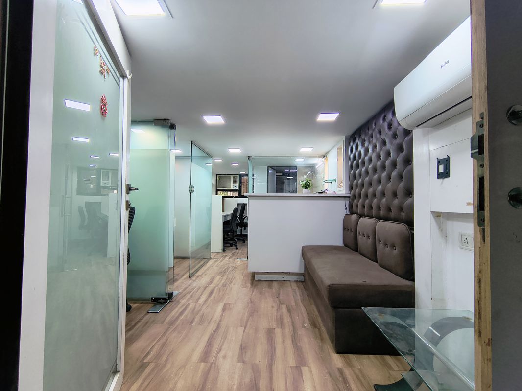 Office Space For Rent in Malad West