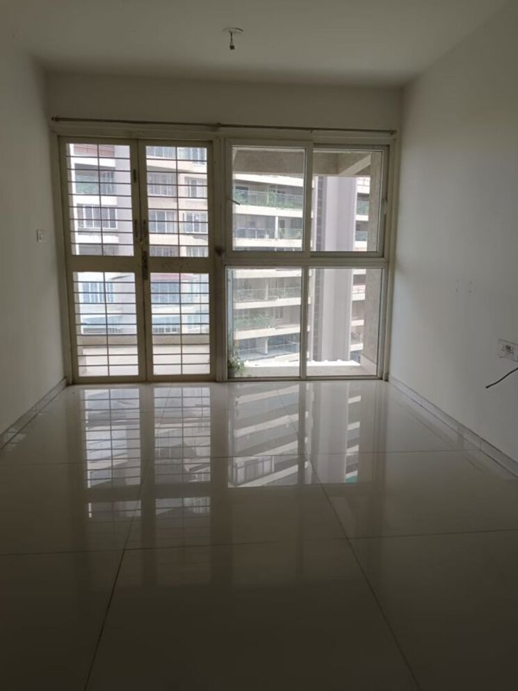 Room, empire-square 2.5 Bedroom 1200 Sq.Ft. Apartment In Chinchwad Pune 9827650