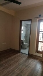 3 BHK + Pooja Room 2000 Sq.Ft. Builder Floor in Parklands