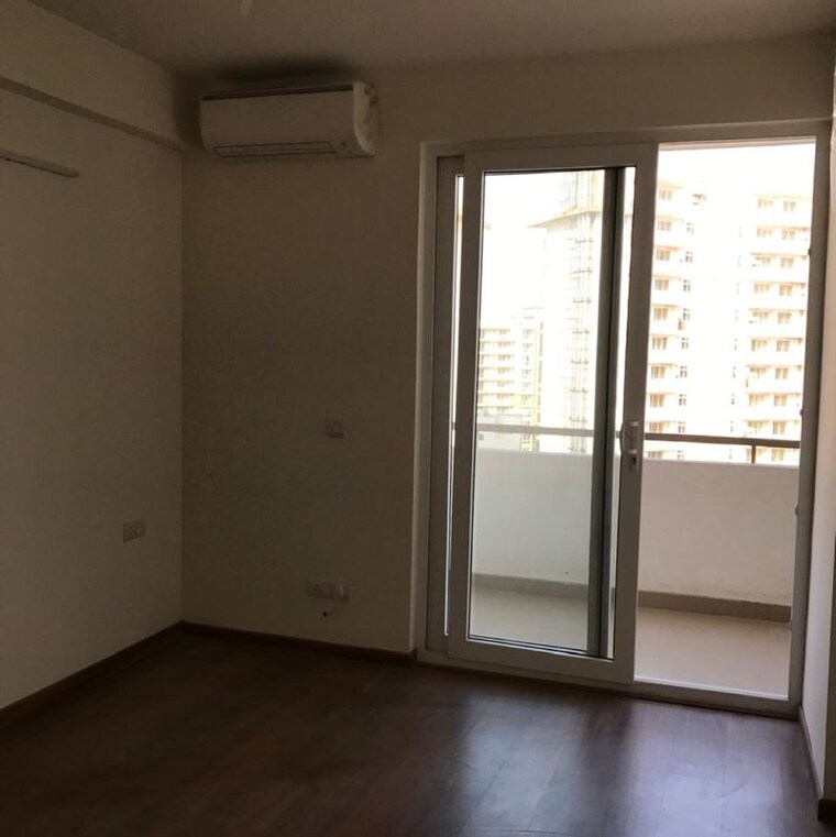 Room, emaar-the-enclave 3 Bedroom 1920 Sq.Ft. Apartment In Sector 66 Gurgaon 9827699