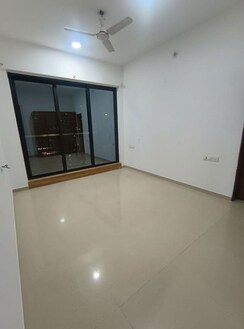 2 BHK Apartment For Sale in Royal Sapphire