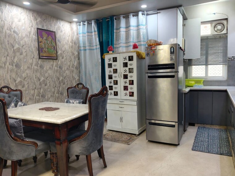Dining area, kundan nagar 6+ Bedroom 550 Sq.Ft. Independent House In Kundan Nagar Delhi 9827713