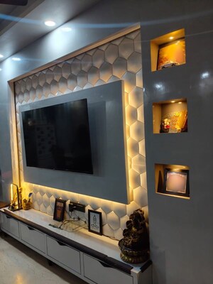 Furnished Amenities in 6+ BHK Independent House at Kundan Nagar – for Sale