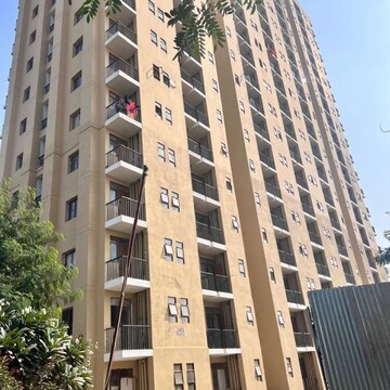3 BHK Apartment – Exterior View View at DLF The Skycourt, Nawada Fatehpur - for Sale