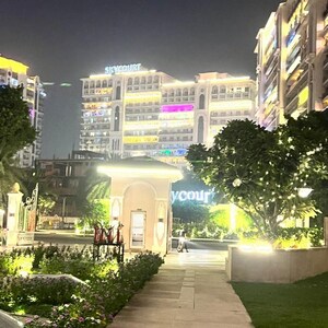 3 BHK Apartment – Exterior View View at DLF The Skycourt, Nawada Fatehpur - for Sale