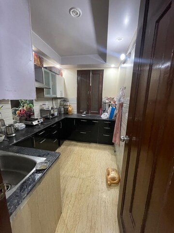 Kitchen in 6+ BHK Independent House at Krishna Nagar – for Sale