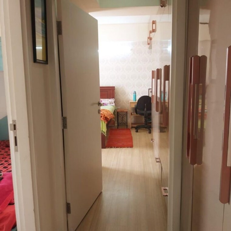 Bathroom, dlf-regal-gardens 3 Bedroom 1755 Sq.Ft. Apartment In Sector 90 Gurgaon 9827743