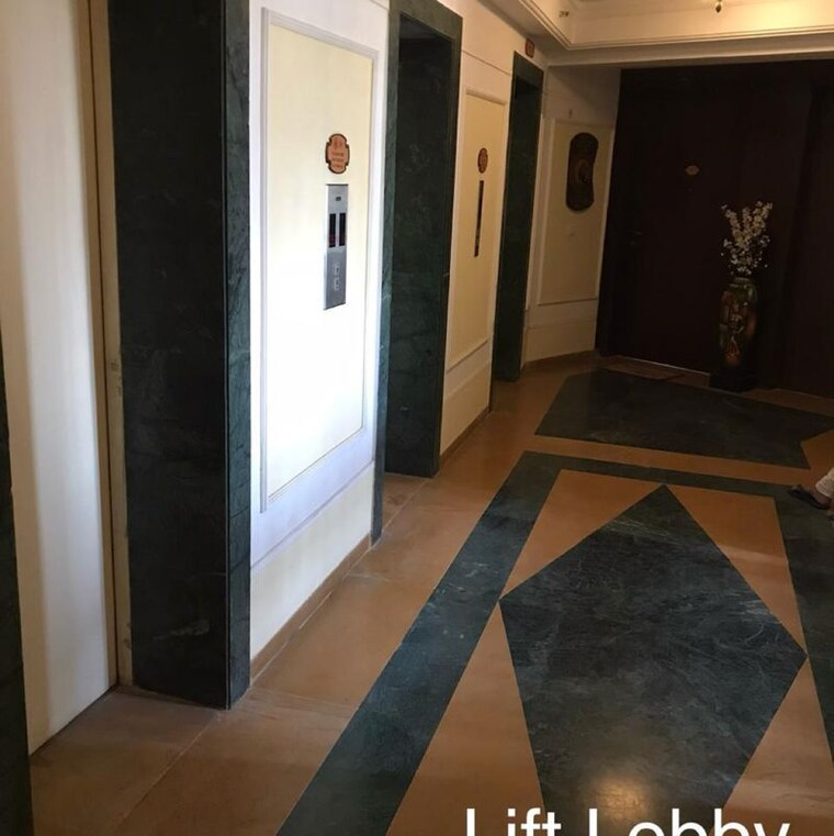 Bedroom, dlf-regal-gardens 3 Bedroom 1755 Sq.Ft. Apartment In Sector 90 Gurgaon 9827743