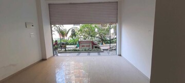 Room in 3 BHK Apartment at Serenity Heights, Malad West – for Rent