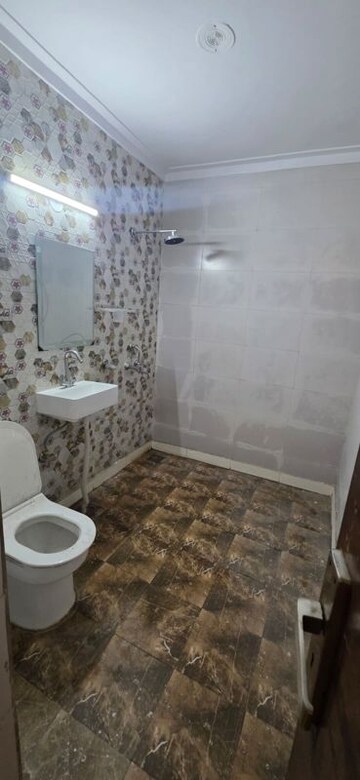 Bathroom in 4 BHK Builder Floor at Sector 21c – for Rent