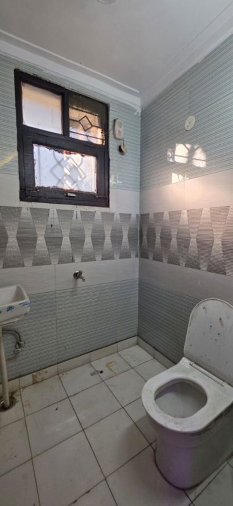 Bathroom, sector 21c 4 Bedroom 500 Sq.Ft. Builder Floor In Sector 21c Faridabad 9827770
