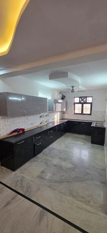 Kitchen in 4 BHK Builder Floor at Sector 21c – for Rent