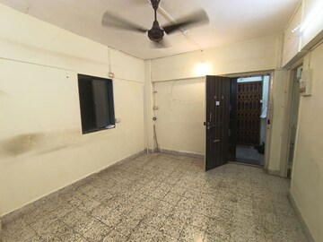 Room in 1 BHK Apartment at Balaji CHS Wadala, Wadala – for Rent