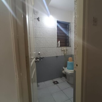 Bathroom in 2 BHK Apartment at Vasant Sagar, Janupada – for Rent