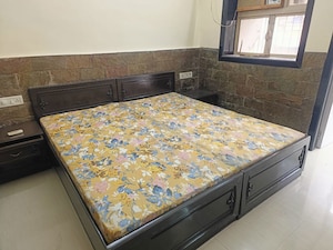 Bedroom in 2 BHK Apartment at Jai Ashoka CHS, Goregaon East – for Rent