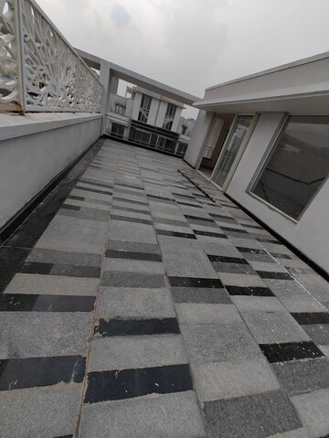 Balcony in 4 BHK Villa at Godrej Golf Link Villas, Sector 27 Yamuna Expressway – for Rent