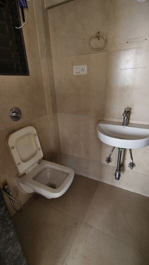 Bathroom in 1 BHK Apartment at Goregaon East – for Rent