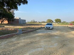 Plot For Sale in Sultanpur Road