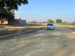  Plot For Sale in Sultanpur Road
