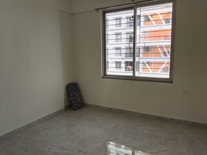 Room in 2 BHK Apartment at Tatvam V Uptown, Ravet – for Rent