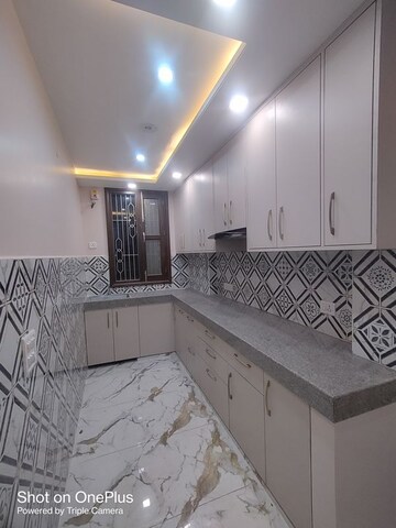 Kitchen in 3 BHK Builder Floor at Dwarka Mor – for Rent