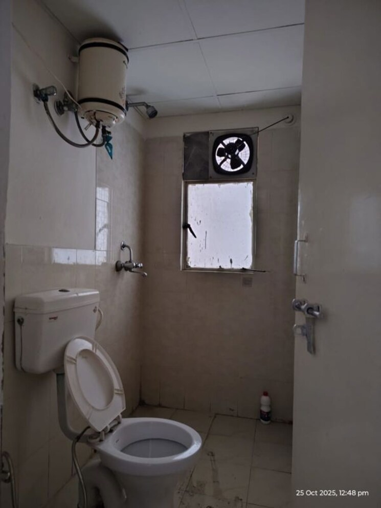 Bathroom, conscient-habitat 2 Bedroom 484 Sq.Ft. Apartment In Sector 99a Gurgaon 9828024
