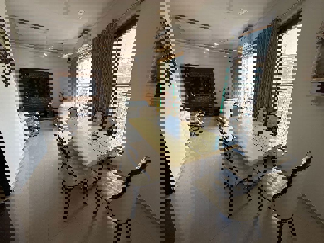 3 BHK 1204 Sq.Ft. Apartment in Oberoi Eternia