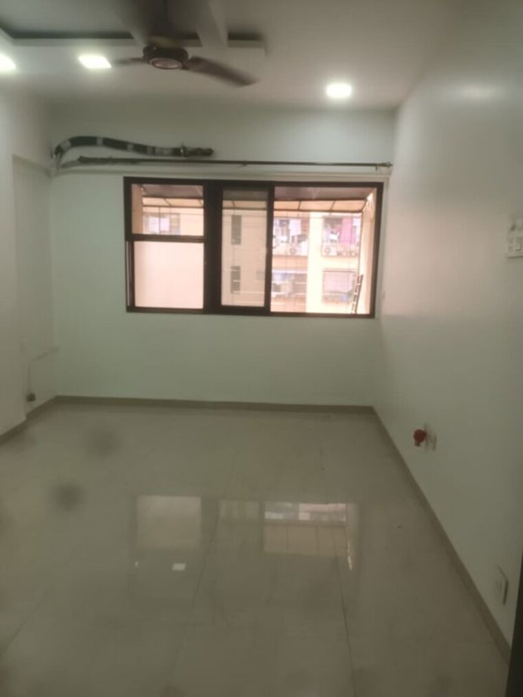 Room, gaurav-geet-chs 2 Bedroom 650 Sq.Ft. Apartment In Kandivali West Mumbai 9828004