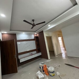 2.5 BHK Apartment For Rent in Pyramid Altia, Sector 70a