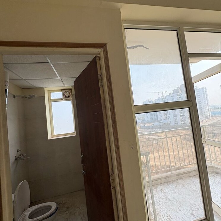 Kitchen, pyramid-altia 2.5 Bedroom 800 Sq.Ft. Apartment In Sector 70a Gurgaon 9828152