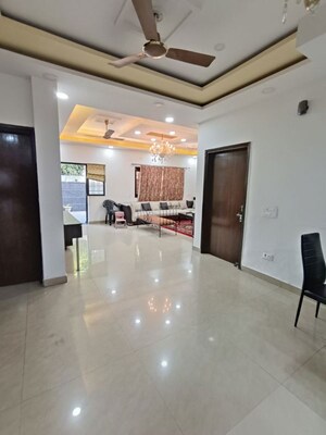 Living Room in 3 BHK Builder Floor at AVA Court, Sector 47 – for Rent