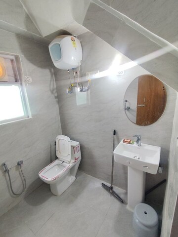 Bathroom in 1 RK Independent House at RWA Apartments Sector 29, Sector 29 – for Rent