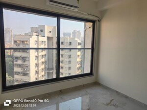 Room in 3 BHK Apartment at Gurukrupa Gyanam, Powai – for Rent