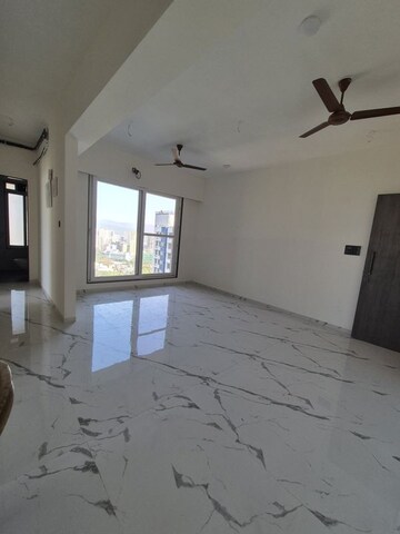 Room in 3 BHK Apartment at H Rishabraj Phoenix, Borivali West – for Rent