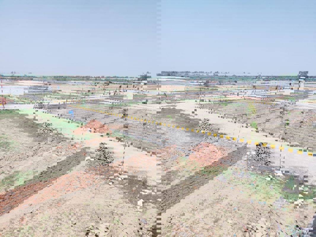 undefined, sector 37 greater noida  900 Sq.Ft. Plot In Sector 37 Greater Noida Greater Noida 9828082