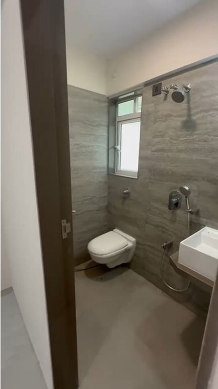 Bathroom, paradigm-71-midtown 1 Bedroom 429 Sq.Ft. Apartment In Chembur Mumbai 9828327